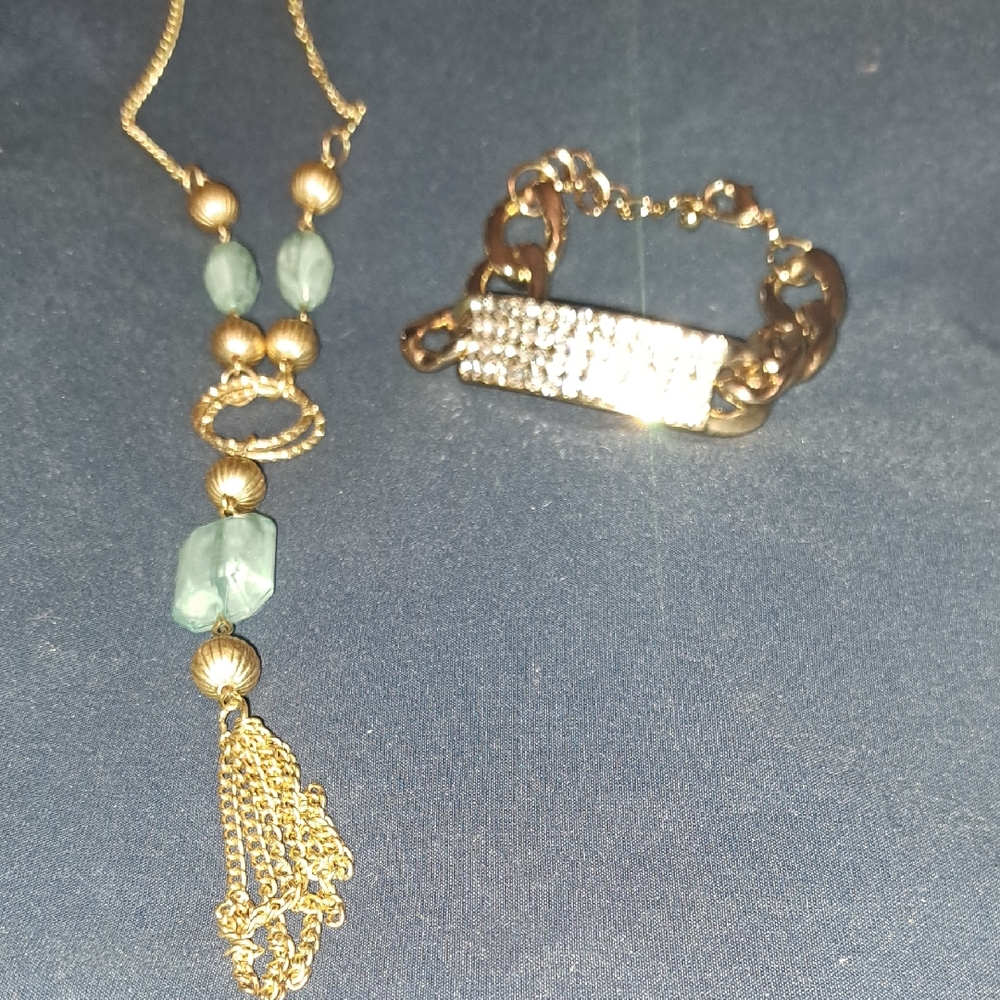 Necklace/bracelet Set